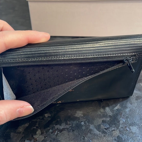 Black Leather Wallet - Picture 4 of 6
